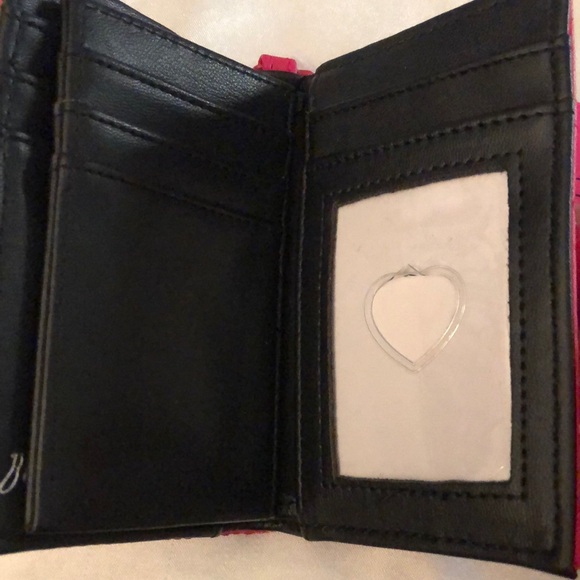 Betsey Johnson Fushia Faux Leather Card Case Wallet & Key Ring Quilted Heart NWT - Picture 16 of 16